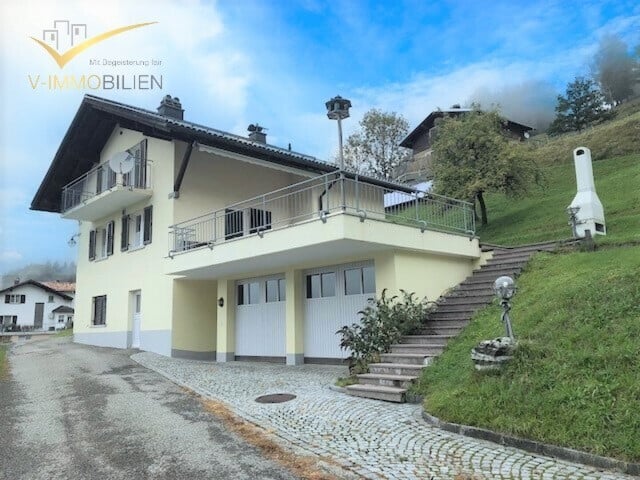 Traumhaftes Einfamilienhaus in Laterns, Vorarlberg - 130m² gepflegtes Wohnvergnügen mit Garten, Balkon, Terrasse, Garage und mehr!