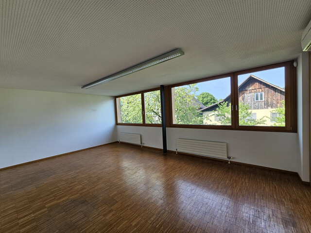 Moderne Praxis- oder Bürofläche in zentraler Lage von Sulz