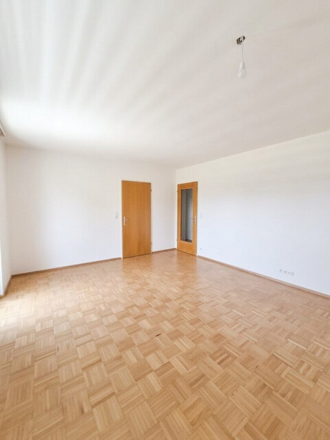 Ihr neues Zuhause in Klaus - Tolle 3-Zimmerwohnung mit Balkon zu vermieten!