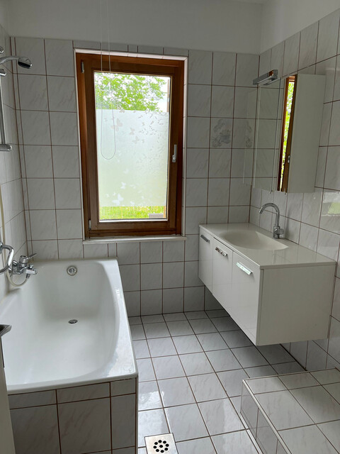 2-Zimmerwohnung mit Terrasse und Garten