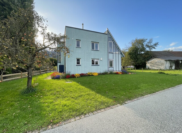 Einzigartiges Einfamilienhaus mit wunderschönem Wintergarten und Dachterasse in Altach!