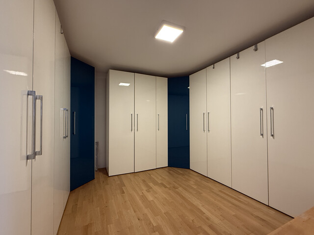 Traumhaftes Anwesen mit 2 sep. Häusern - 314 m² Wnfl.