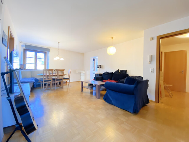Helle 3-Zimmer-Wohnung mit Carport in Thüringen zu vermieten