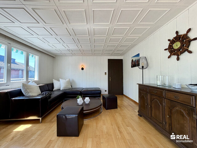 Ferienhaus mit Bootsgarage inklusive Motorboot