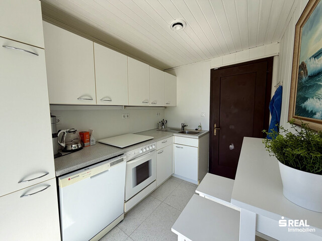 Ferienhaus mit Bootsgarage inklusive Motorboot