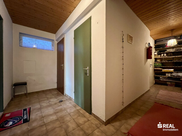 NEUER PREIS !!!  Einfamilienhaus mit großem Garten in ruhiger Lage