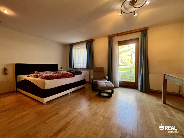 NEUER PREIS !!!  Einfamilienhaus mit großem Garten in ruhiger Lage