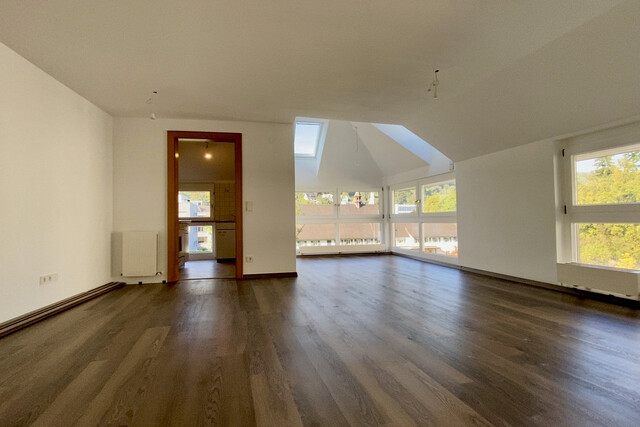 "ohne Provision" helle 2,5 Zimmer Wohnung mit Wintergarten