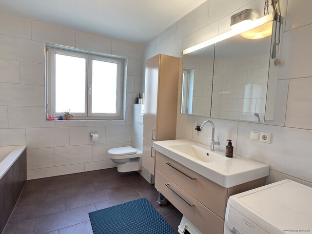Sonnige 4-Zimmer-Gartenwohnung mit ca. 93m², 2 TG-Plätzen und weitläufigem Garten in Rankweil