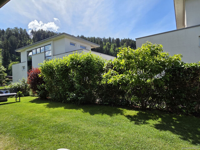 Sonnige 4-Zimmer-Gartenwohnung mit ca. 93m², 2 TG-Plätzen und weitläufigem Garten in Rankweil