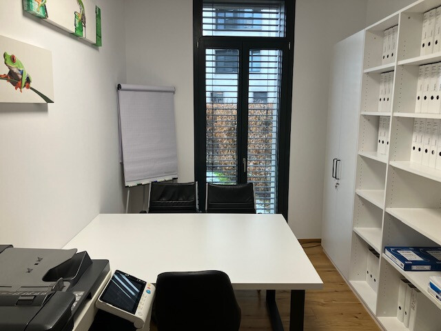Schönes, helles Büro in Seenähe zu verkaufen (verfügbar Ende 2026)
