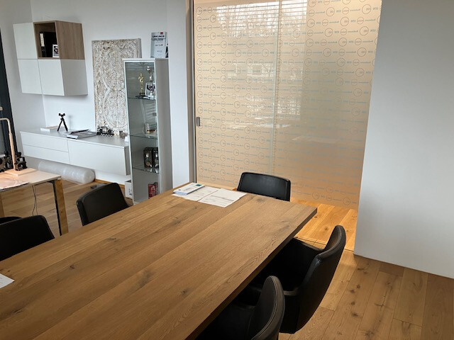 Schönes, helles Büro in Seenähe zu verkaufen (verfügbar Ende 2026)