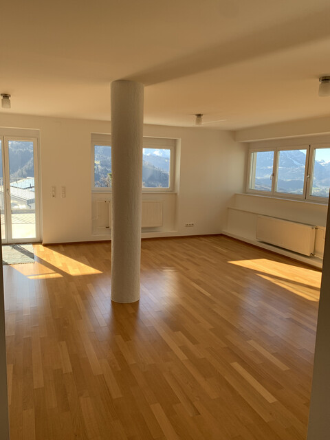schöne 2 Zimmerwohnung mit Aussicht