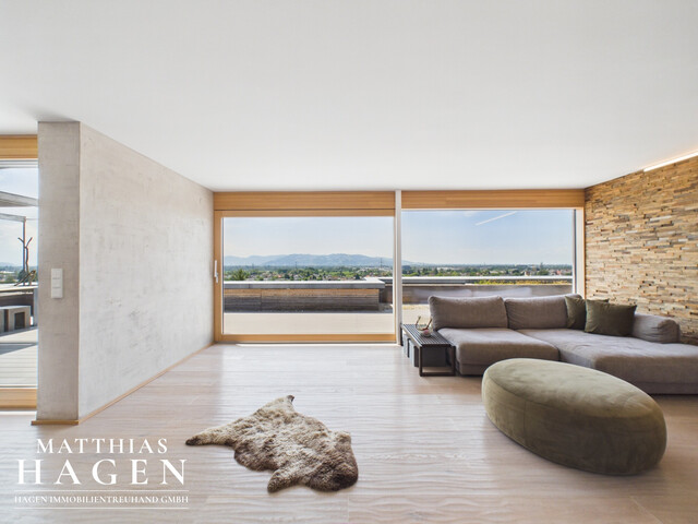 Hausgefühl mit Panoramablick –  Penthauswohnung am Tellenhang in Schwarzach