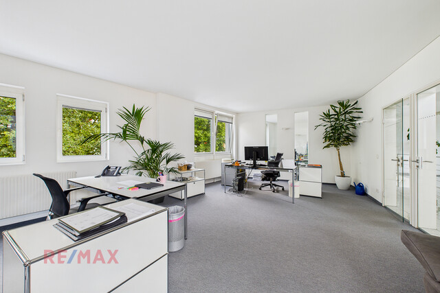 Raum für Visionen: Wohnen oder Büro möglich