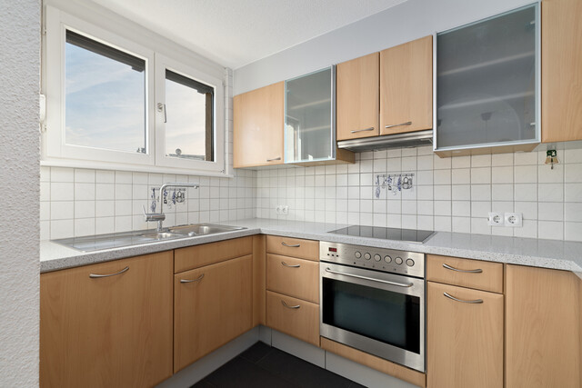 Charmante 3,5-Zimmer-Wohnung mit Wintergarten