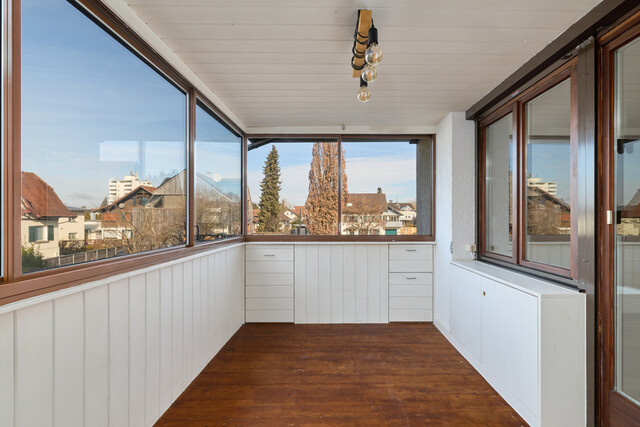 Charmante 3,5-Zimmer-Wohnung mit Wintergarten