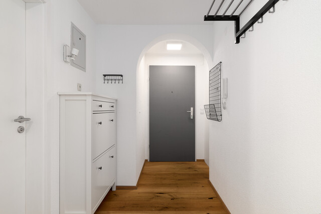 Charmante 3,5-Zimmer-Wohnung mit Wintergarten