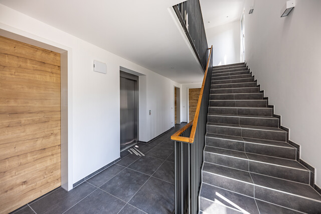 Wohnen auf einer Ebene mit Aufzug - A.2.2