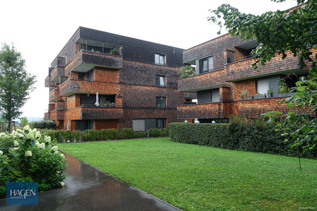 Moderne 4-Zimmer-Wohnung in familienfreundlicher Lage mit traumhafter Aussicht