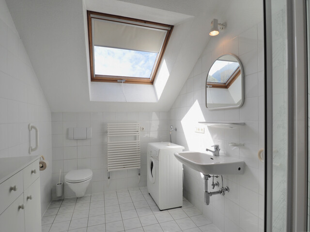 Sonnige 2 Zimmer Dachgeschosswohnung in Tisis