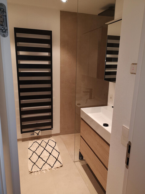 Kernsanierte 4-Zimmerwohnung OHNE Maklerprovision inkl. Tiefgarage nähe Bodensee