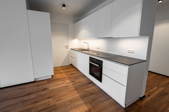 Neue Dachgeschoss-Wohnung mit Terrasse und Kühlung im Herzen von Dornbirn