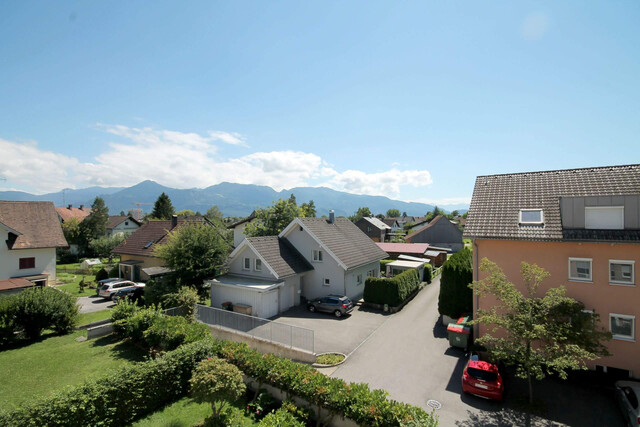 Licht, Raum, Komfort: 3-Zimmer-Wohnung mit verglastem Balkon