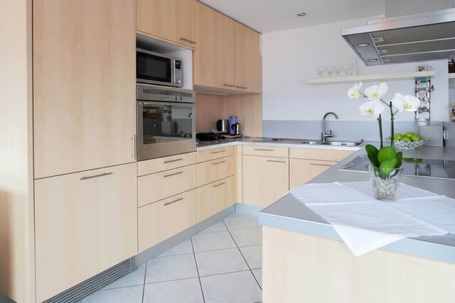 Licht, Raum, Komfort: 3-Zimmer-Wohnung mit verglastem Balkon