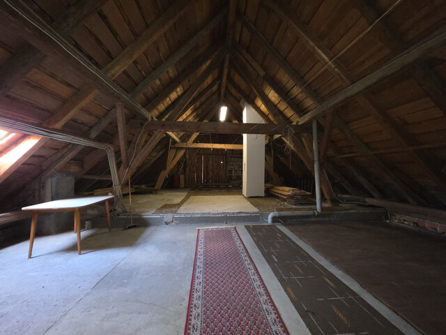Handwerker aufgepasst! Tolles Haus mit Potenzial zu verkaufen! 