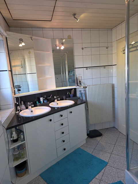 Bezauberndes Einfamilienhaus mit Einliegerwohnung und schönem Garten in zentraler Lage von Altach!