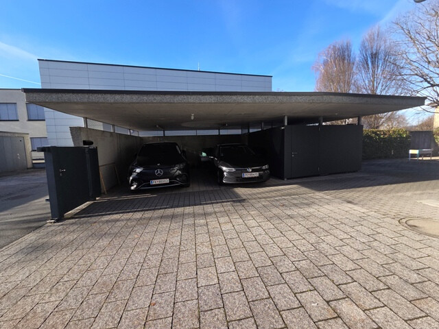 Bezauberndes Einfamilienhaus mit Einliegerwohnung und schönem Garten in zentraler Lage von Altach!