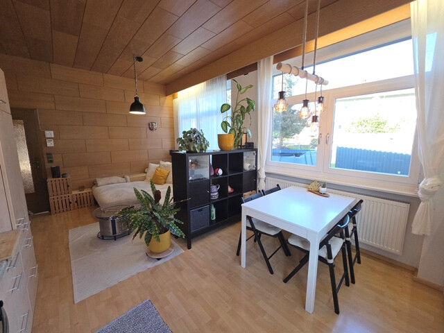 Bezauberndes Einfamilienhaus mit Einliegerwohnung und schönem Garten in zentraler Lage von Altach!