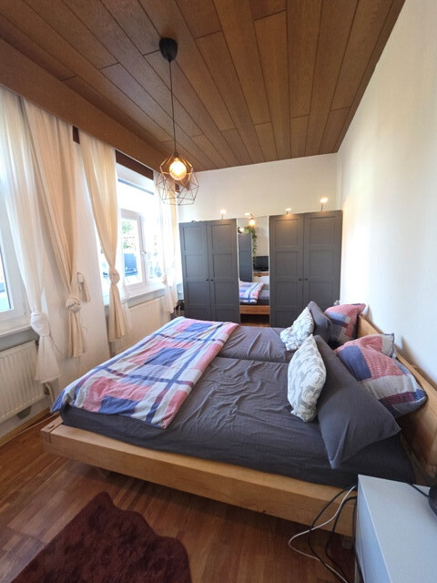 Bezauberndes Einfamilienhaus mit Einliegerwohnung und schönem Garten in zentraler Lage von Altach!