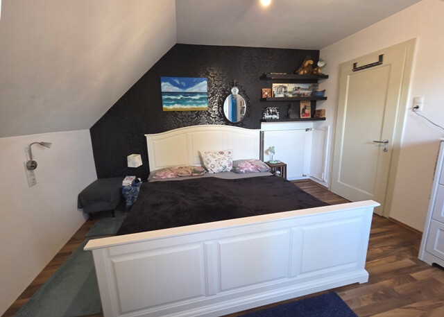 Bezauberndes Einfamilienhaus mit Einliegerwohnung und schönem Garten in zentraler Lage von Altach!