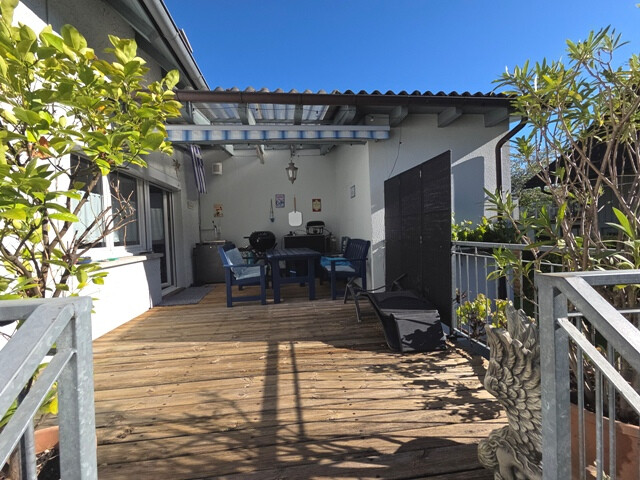 Bezauberndes Einfamilienhaus mit Einliegerwohnung und schönem Garten in zentraler Lage von Altach!