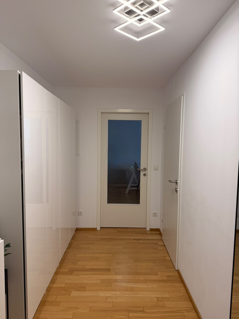 2 Zimmer Wohnung mit Aussicht und Top Lage!