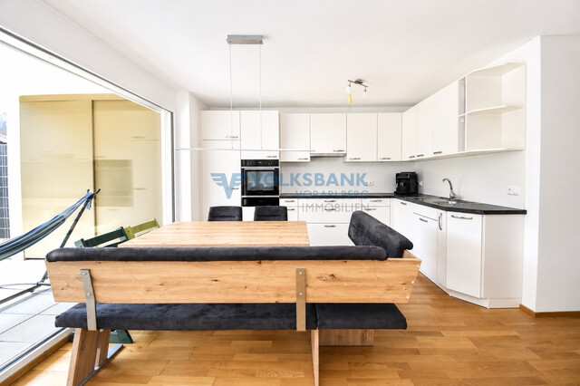 Familienfreundliche Wohnung mit 176 m² Privatgarten!