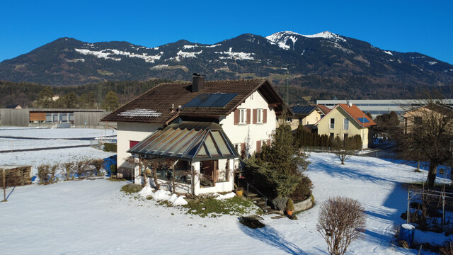 Kaufgelegenheit: großzügiges BW-Grundstück mit Altbestand