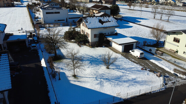 Kaufgelegenheit: großzügiges BW-Grundstück mit Altbestand