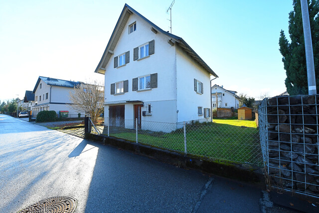 Attraktives Baugrundstück mit Bestandsgebäude in zentraler Lage von Hard