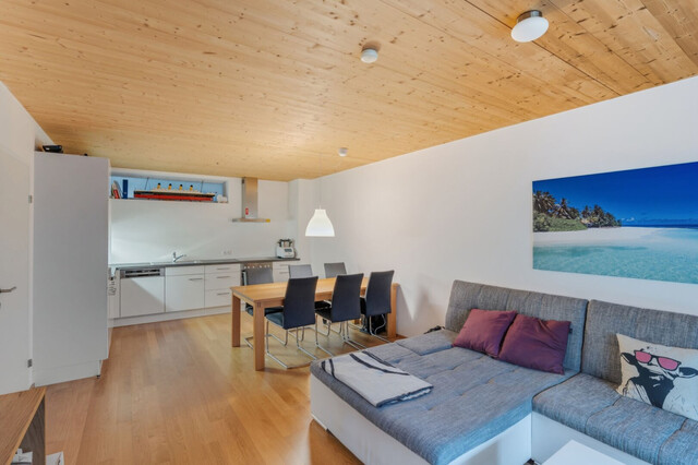 Dornbirn: Moderne 2-Zimmer-Wohnung mit großem Garten und Terrasse