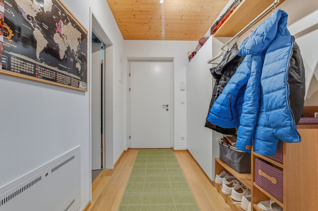 Dornbirn: Moderne 2-Zimmer-Wohnung mit großem Garten und Terrasse