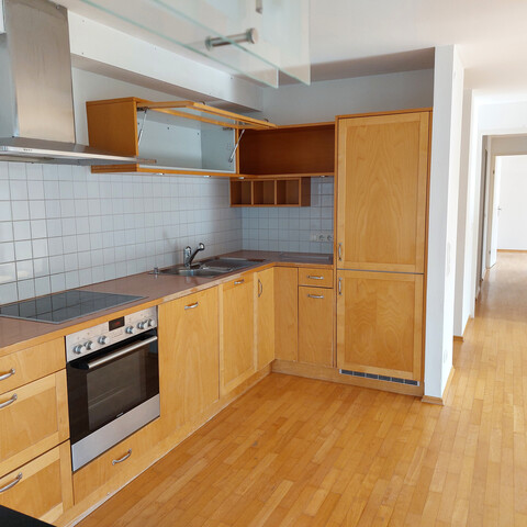 Schöne  lichtdurchflutete 3-Zimmer Terrassenwohnung im Zentrum    