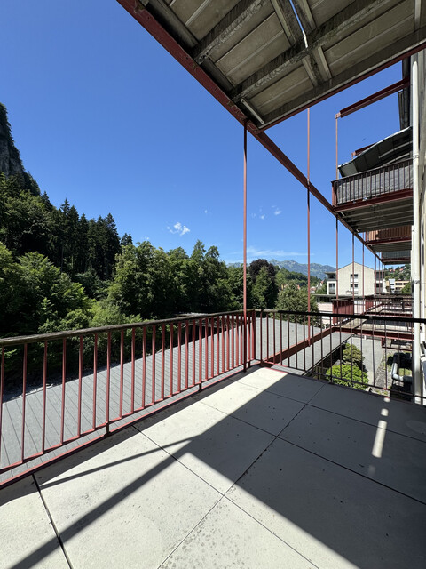 Tolles, grosszügiges Loft mit Balkon