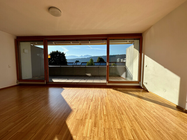 "ohne Provision" modern,  helle 3 Zimmer Terrassenwohnung über 2 Etagen