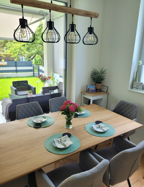 PRIVATVERKAUF - Gartenwohnung mit Terrasse, Garten & Tiefgaragen-Parkplatz in Top-Lage!