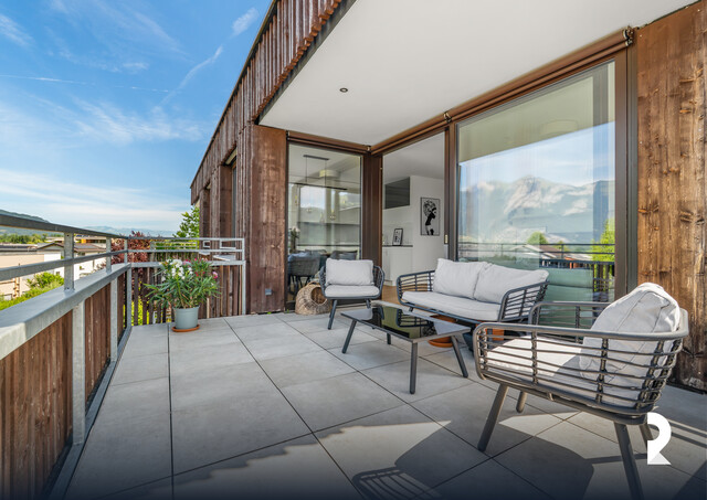 SONNIGE 3-ZIMMER-WOHNUNG MIT GROSSER LOGGIA & UNVERBAUBAREM BERGBLICK IN FELDKIRCH-NOFELS