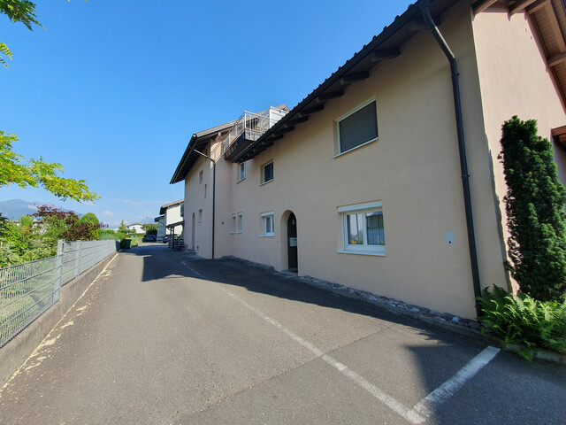  Liebliche 3-Zimmerwohnung mit Grünblick in toller Ruhelage