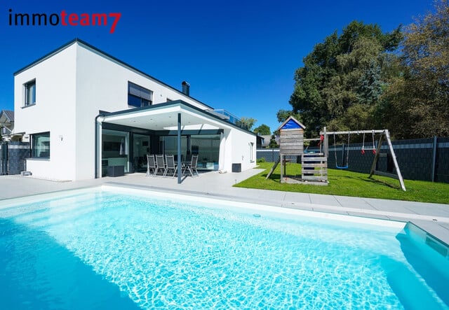 Elegantes Wohnhaus mit allen Annehmlichkeiten